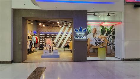 adidas fan mall.